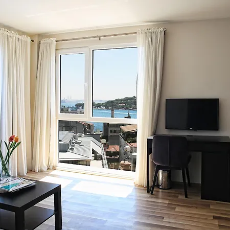 Karakoy Aparts - Special Category 4*