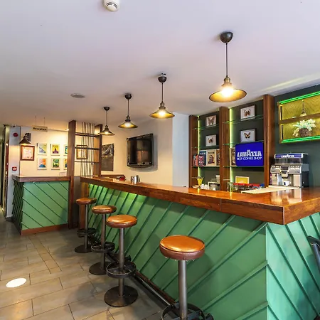 Karakoy Aparts - Special Category Hotel Istanboel